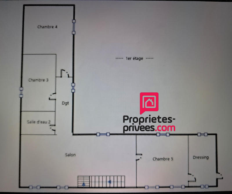 Maison - 250 m² - 8 pièces