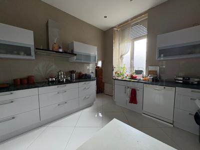 Duplex - 207 m² - 7 pièces