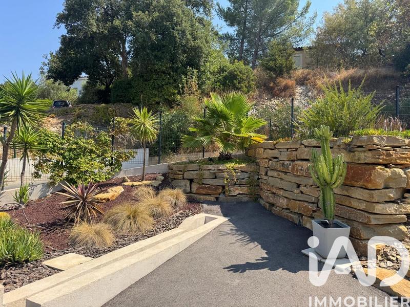 Maison - 128 m² - 5 pièces