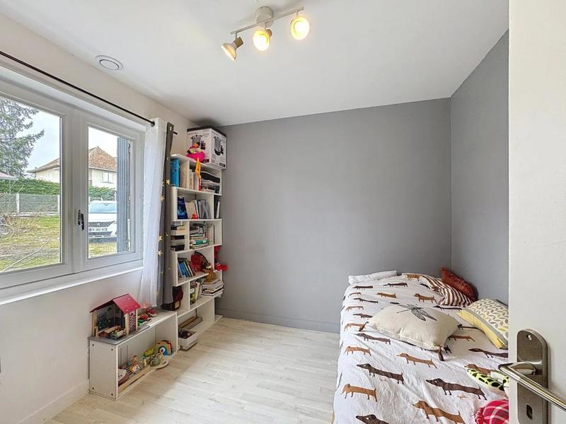 Maison - 85 m² - 4 pièces