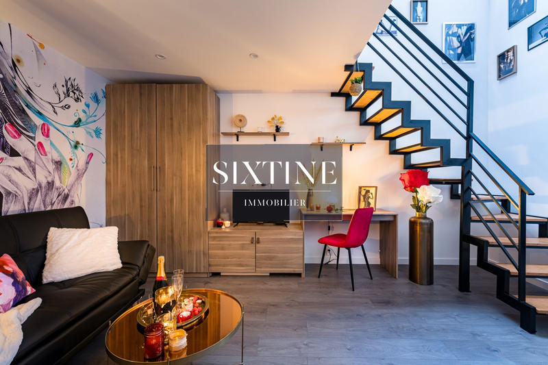 Loft - 80 m² - 4 pièces