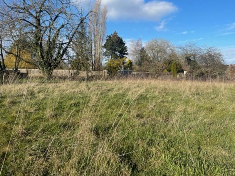Terrain constructible - 759 m²