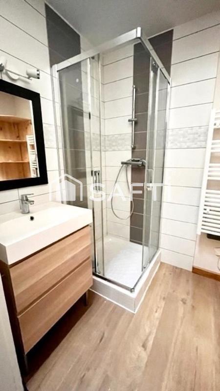 Appartement - 99 m² - 6 pièces