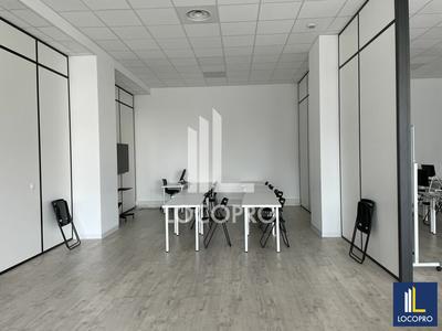 Bureau - 190 m²
