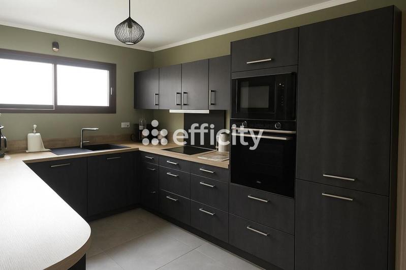 Maison - 80 m² - 3 pièces