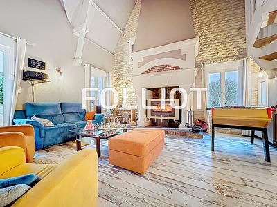 Maison - 198 m² - 6 pièces