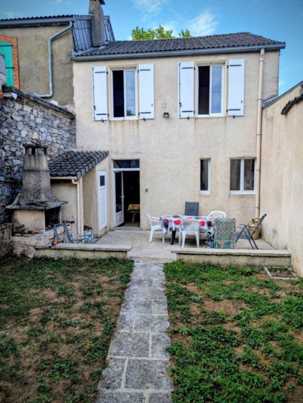 Maison - 93 m² - 5 pièces