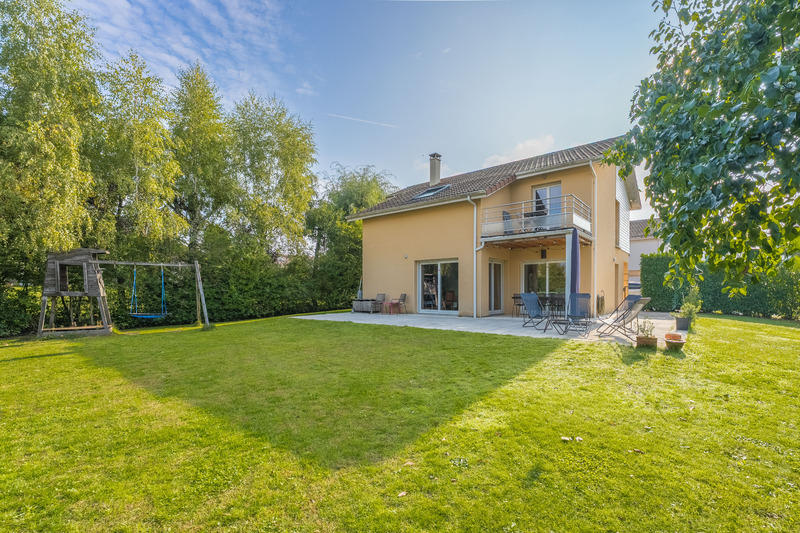 Maison - 159 m² - 7 pièces