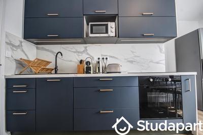 Chambre - 9 m² - 1 pièce