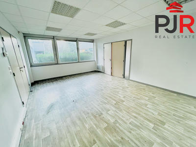 Bureau - 210 m²