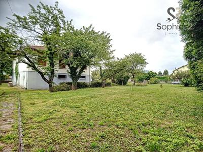 Maison - 89 m² - 5 pièces