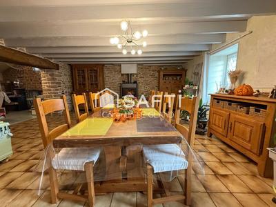 Maison - 172 m² - 7 pièces