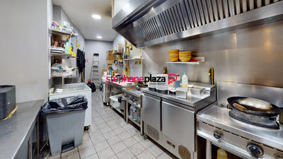 Fonds de commerce - Local commercial - 111 m²