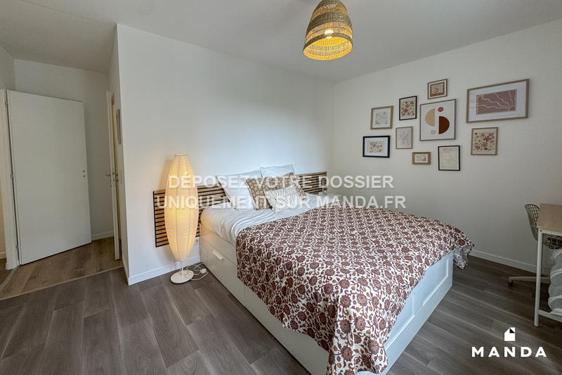 Chambre - 9 m² - 4 pièces