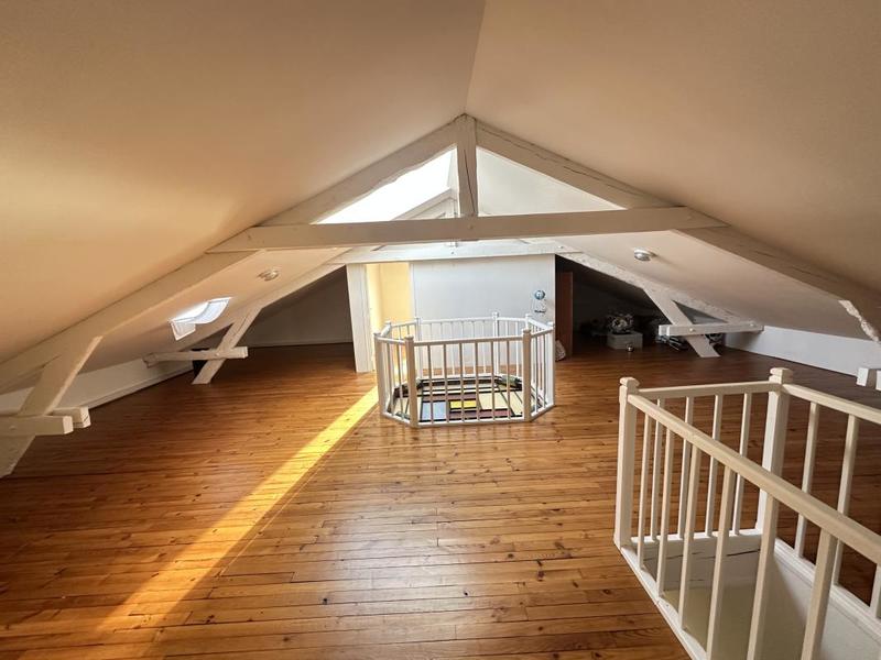 Maison ancienne - 274 m² - 6 pièces