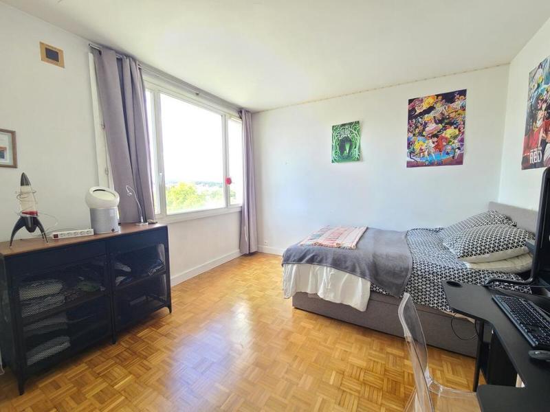 Appartement - 132 m² - 6 pièces