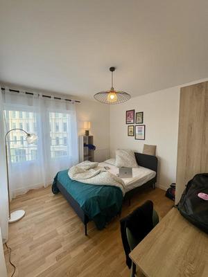 Chambre - 21 m² - 5 pièces