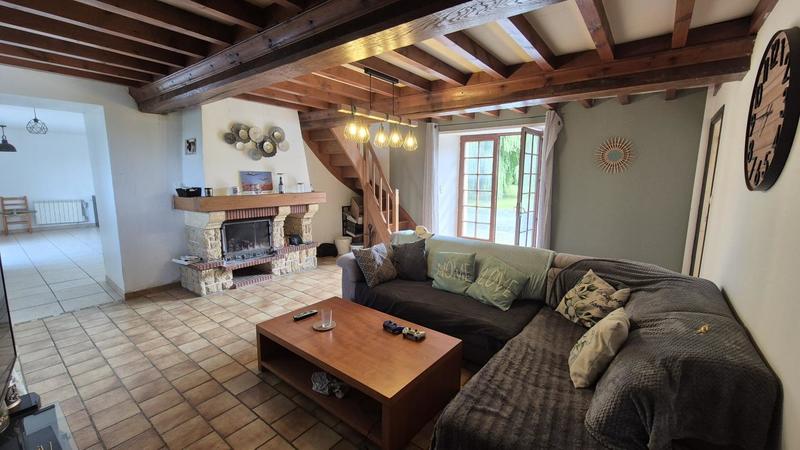 Maison - 185 m² - 7 pièces