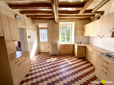 Maison ancienne - 105 m² - 5 pièces