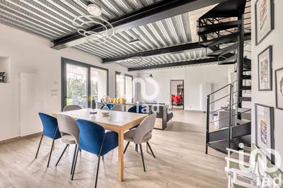 Maison de ville - 276 m² - 10 pièces