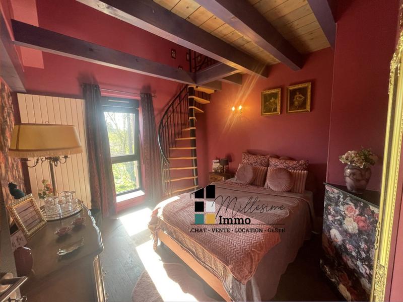 Maison ancienne - 265 m² - 8 pièces