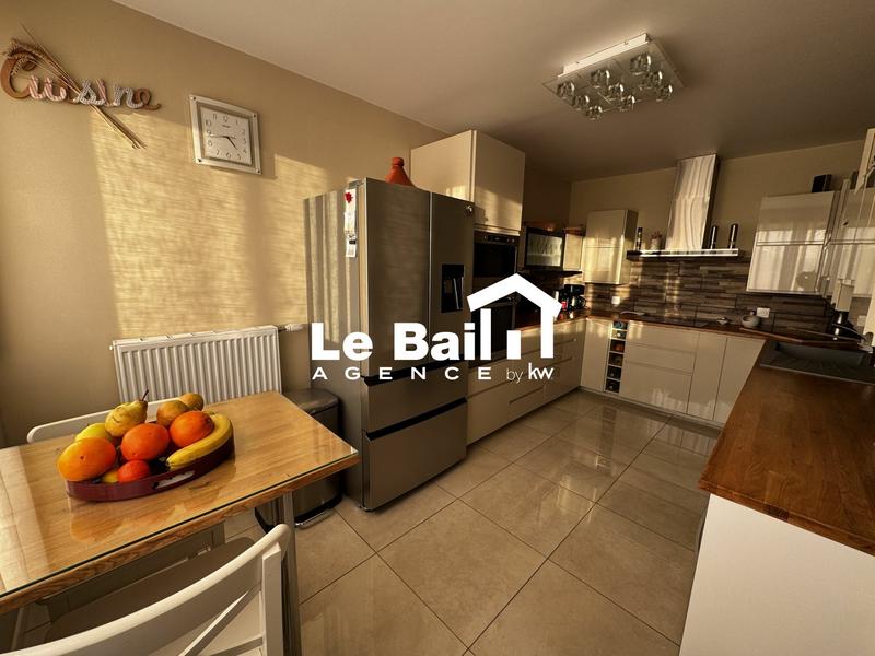 Appartement - 85 m² - 4 pièces