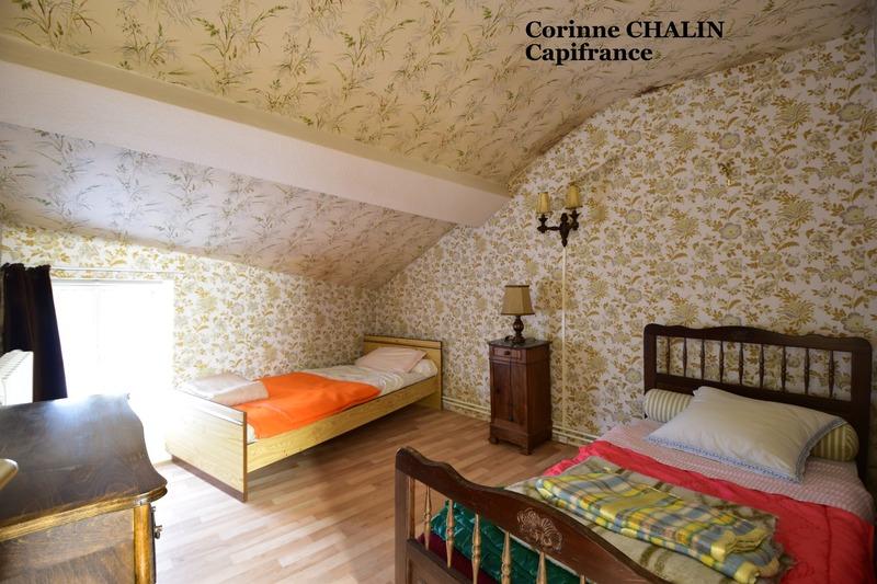 Maison - 105 m² - 7 pièces