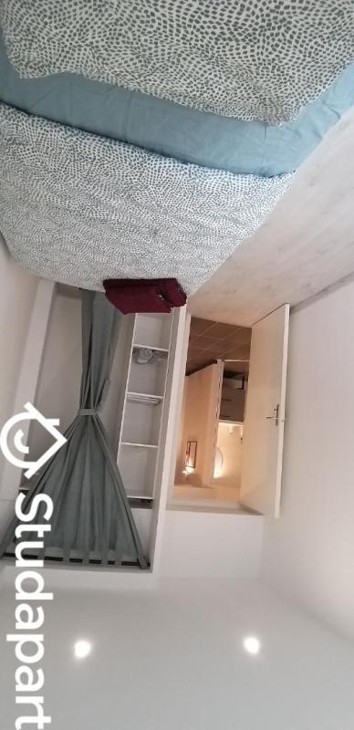 Chambre - 9 m² - 1 pièce