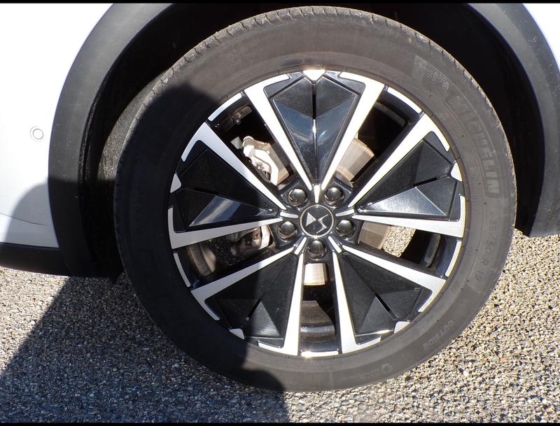 Ds Ds 7 Crossback Bhdi 130 Rivoli Eat8