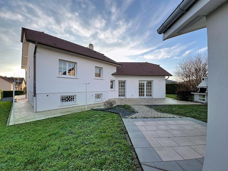 Maison contemporaine - 116 m² - 6 pièces