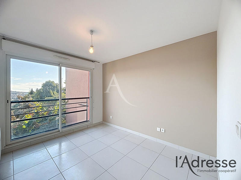 Appartement - 87 m² - 4 pièces