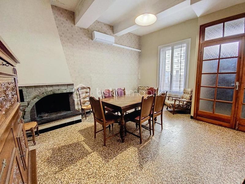 Maison de village - 263 m² - 8 pièces