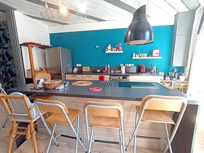 Appartement - 84 m² - 4 pièces