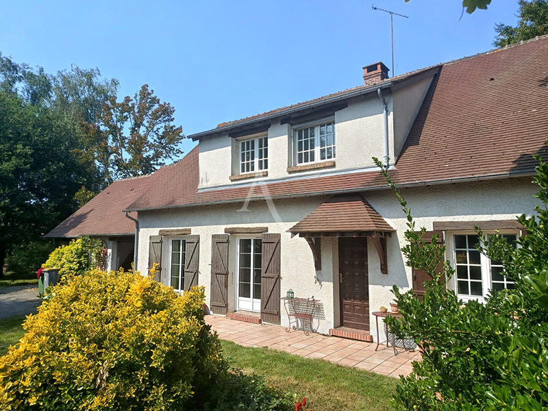 Maison - 170 m² - 8 pièces