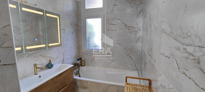 Appartement - 71 m² - 4 pièces