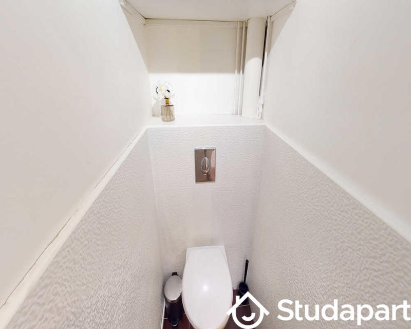 Chambre - 160 m² - 1 pièce