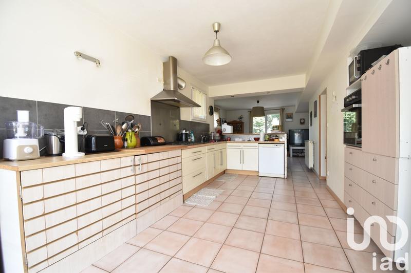 Maison - 167 m² - 7 pièces