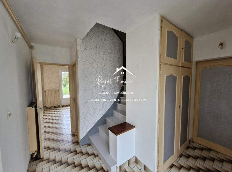 Maison traditionnelle - 87 m² - 6 pièces