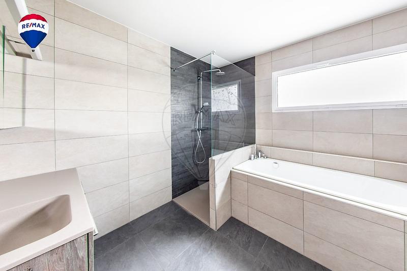 Maison - 129 m² - 6 pièces