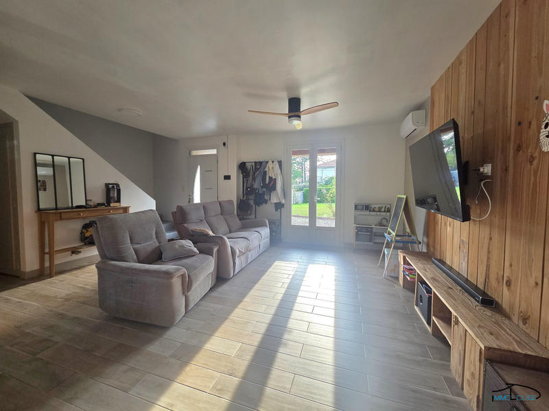 Maison - 143 m² - 5 pièces