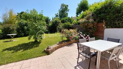 Maison - 131 m² - 6 pièces