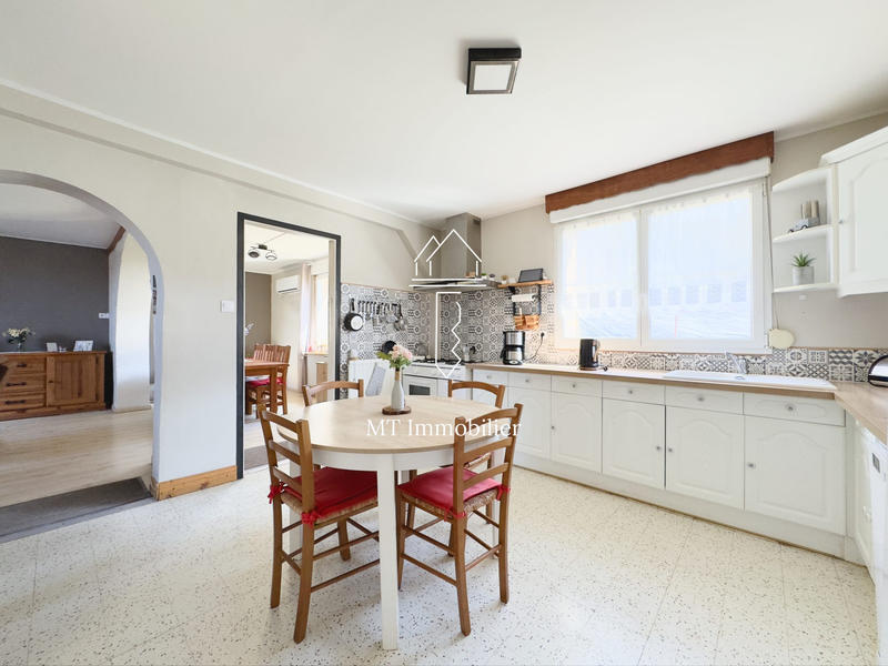 Maison - 149 m² - 5 pièces