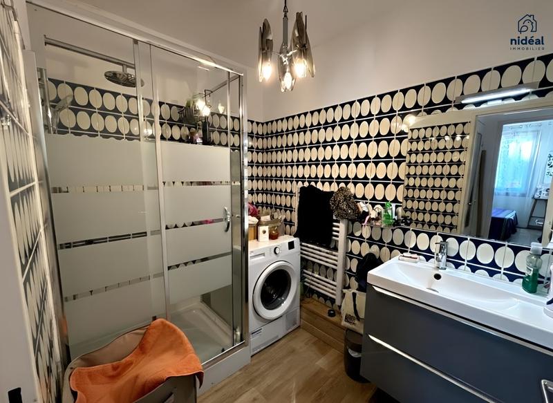 Appartement - 75 m² - 4 pièces