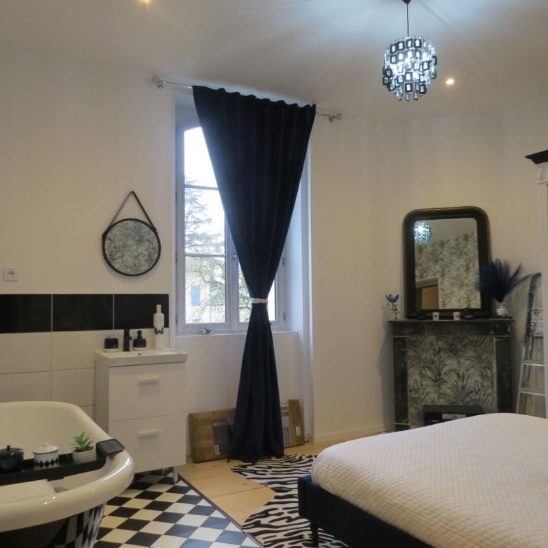 Propriété - 162 m² - 8 pièces