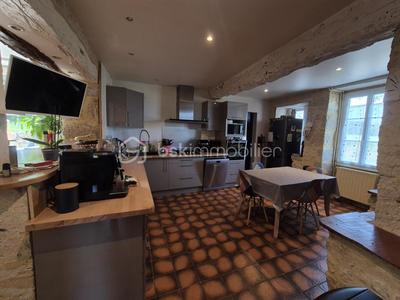 Maison ancienne - 170 m² - 6 pièces