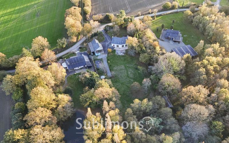 Propriété - 176 m² - 6 pièces