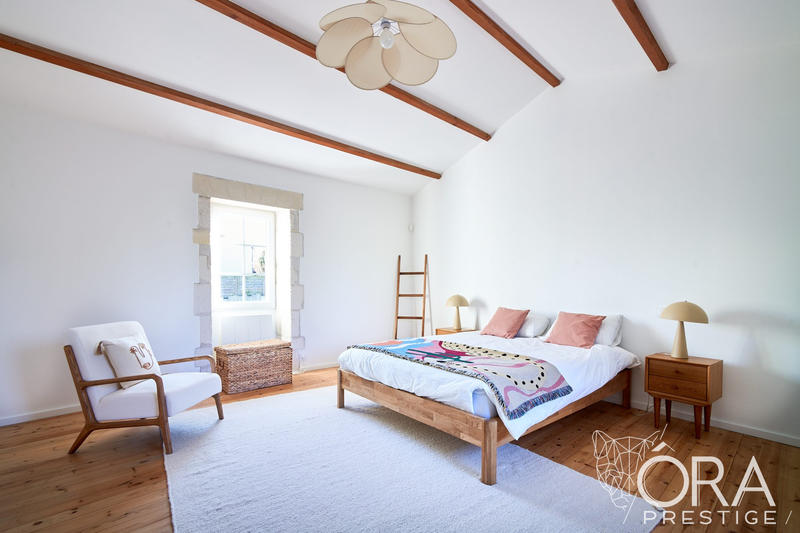 Maison ancienne - 228 m² - 6 pièces