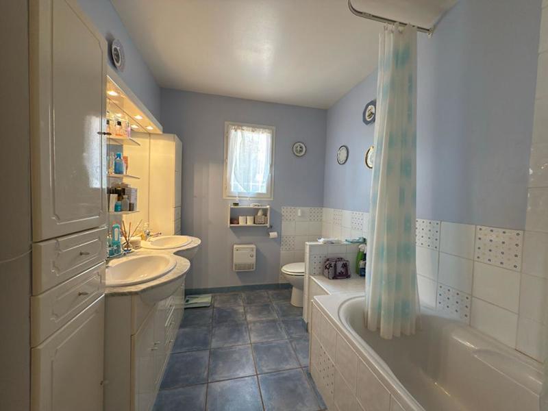 Villa - 143 m² - 6 pièces