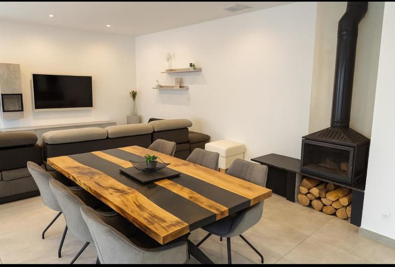 Villa - 168 m² - 8 pièces