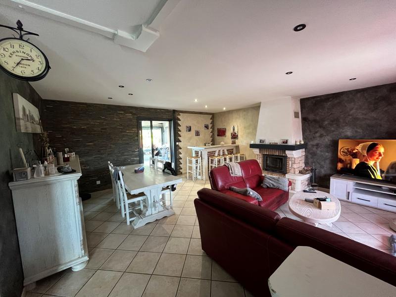 Maison - 105 m² - 6 pièces